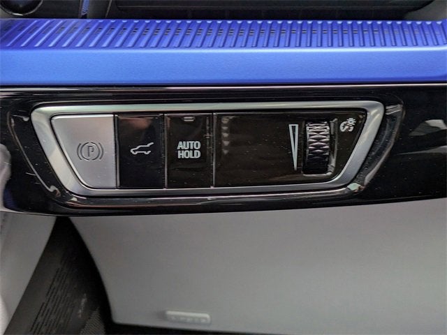 2026 Cadillac OPTIQ Premium Luxury