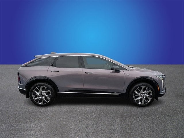 2026 Cadillac OPTIQ Premium Luxury