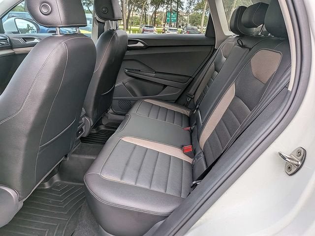 2023 Volkswagen Taos SEL