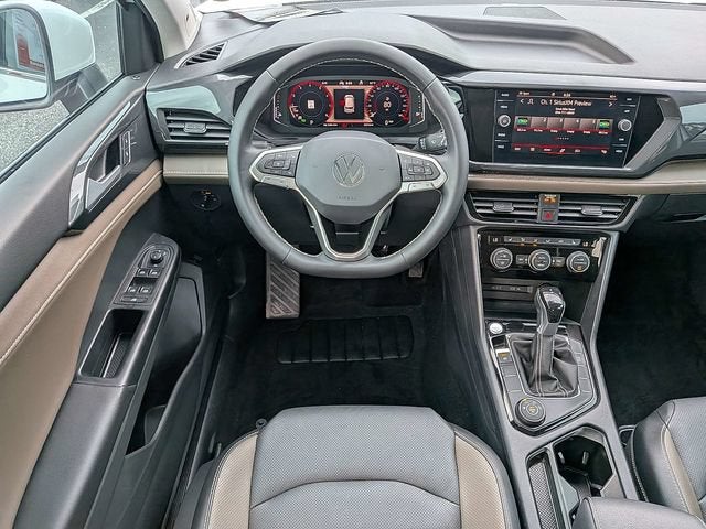 2023 Volkswagen Taos SEL