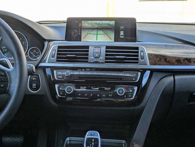 2016 BMW 3 Series 328i
