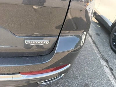 2022 Jeep Grand Cherokee Summit Reserve