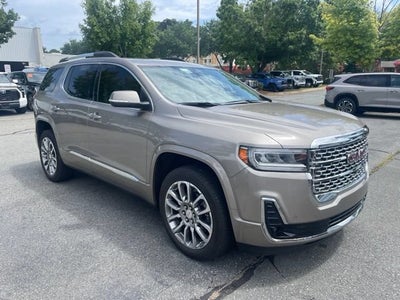 2022 GMC Acadia Denali