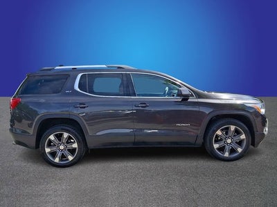 2017 GMC Acadia SLT