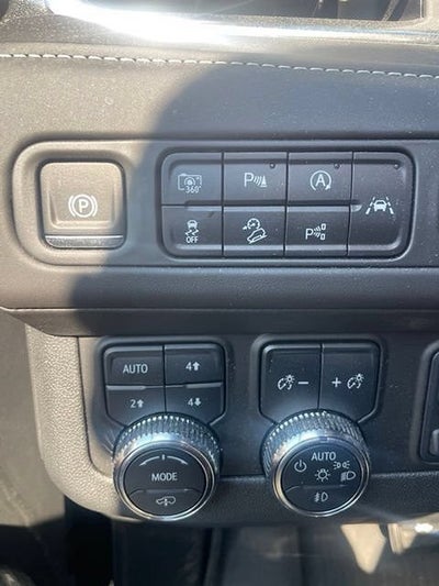 2024 GMC Yukon Denali Ultimate