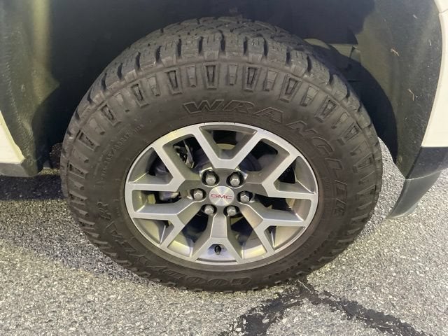 2021 GMC Canyon 4WD AT4 w/Leather