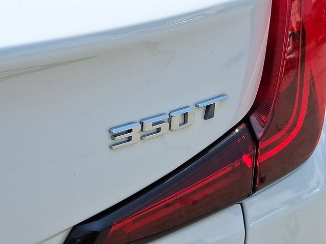 2023 Cadillac XT4 FWD Premium Luxury