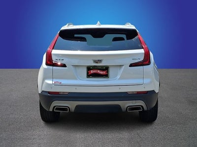 2023 Cadillac XT4 FWD Premium Luxury