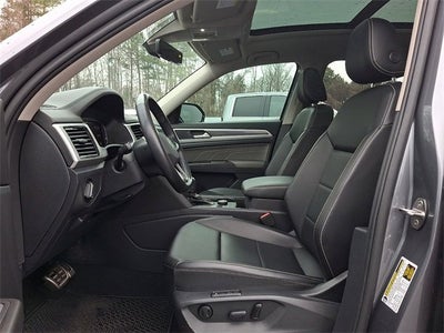2022 Volkswagen Atlas 3.6L V6 SEL R-Line Black