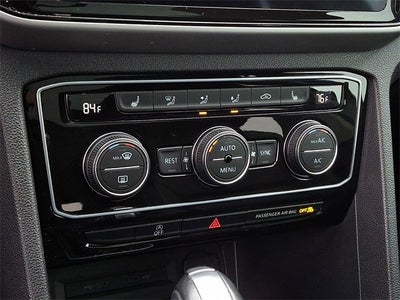 2022 Volkswagen Atlas 3.6L V6 SEL R-Line Black