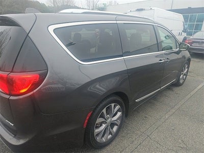 2020 Chrysler Pacifica Limited