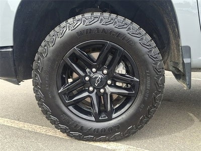 2025 Chevrolet Silverado 1500 Custom Trail Boss