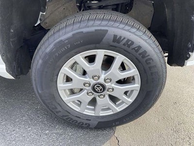2024 Toyota Tacoma 4WD SR5