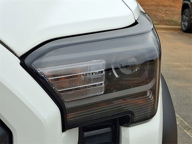 2024 Toyota Tacoma 4WD SR5