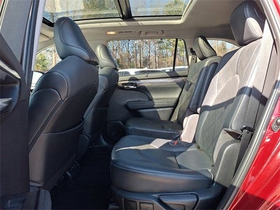 2021 Toyota Highlander Platinum