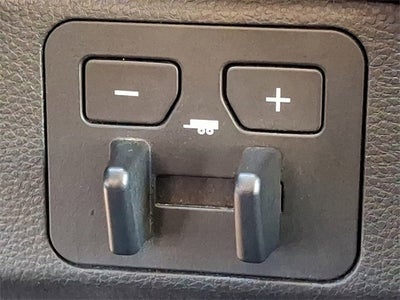 2023 Toyota Tundra 4WD SR5