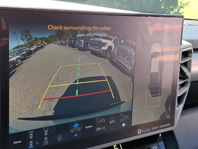 2022 Toyota Tundra 4WD SR5