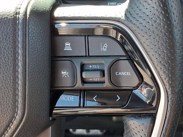 2022 Toyota Tundra 4WD SR5