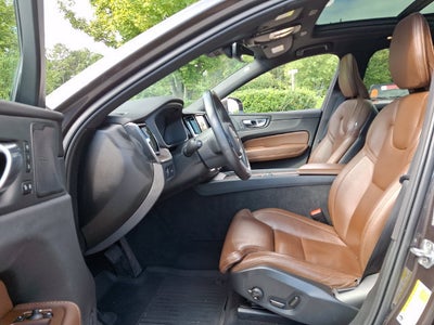 2022 Volvo XC60 Inscription