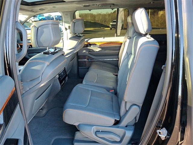 2022 Jeep Grand Wagoneer Series II 4x4