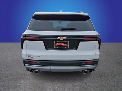 2025 Chevrolet Traverse LT