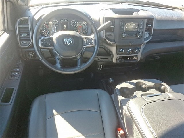 2023 RAM 3500 Tradesman Crew Cab 4x4 8' Box