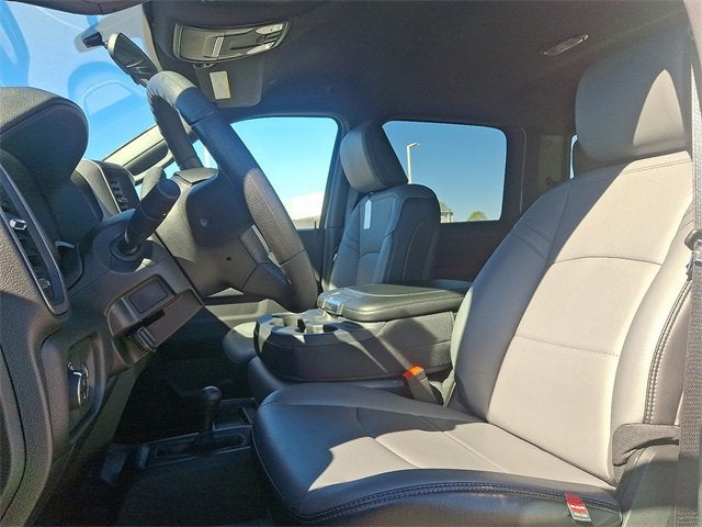 2023 RAM 3500 Tradesman Crew Cab 4x4 8' Box