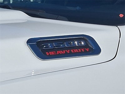 2023 RAM 3500 Tradesman Crew Cab 4x4 8' Box