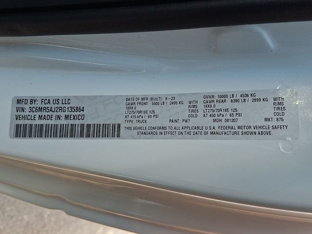 2024 RAM 2500 Tradesman Regular Cab 4x4 8' Box