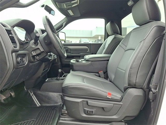 2024 RAM 2500 Tradesman Regular Cab 4x4 8' Box