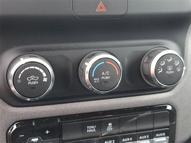 2024 RAM 2500 Tradesman Regular Cab 4x4 8' Box