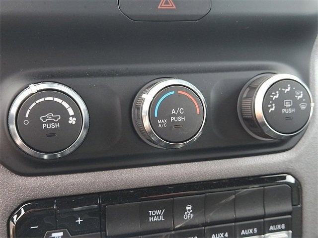 2024 RAM 2500 Tradesman Regular Cab 4x4 8' Box