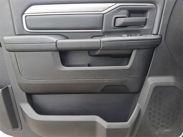 2024 RAM 2500 Tradesman Regular Cab 4x4 8' Box
