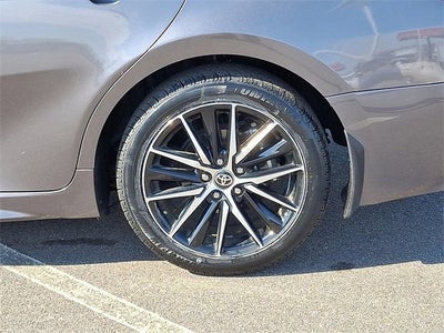 2023 Toyota Camry SE AWD
