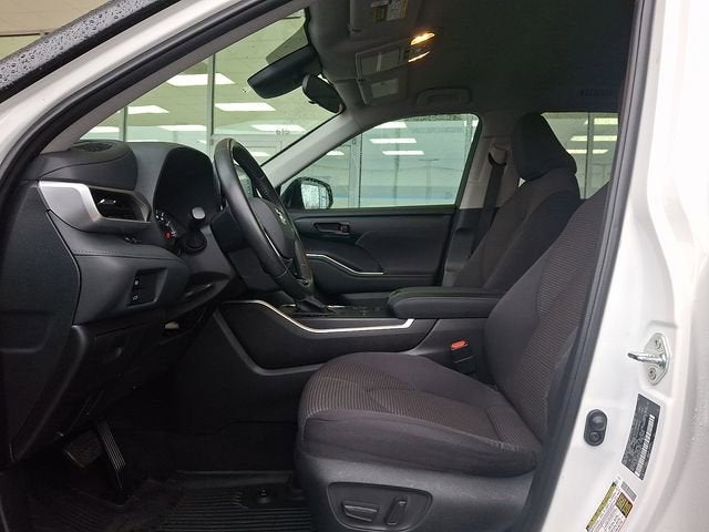 2021 Toyota Highlander LE