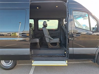 2022 Mercedes-Benz Sprinter Passenger Van 2500 STANDARD ROO