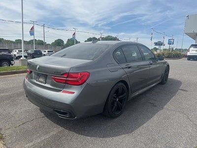 2017 BMW 740i 740i