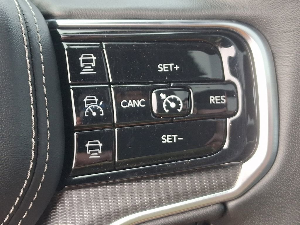 2024 Jeep Grand Wagoneer L Series II