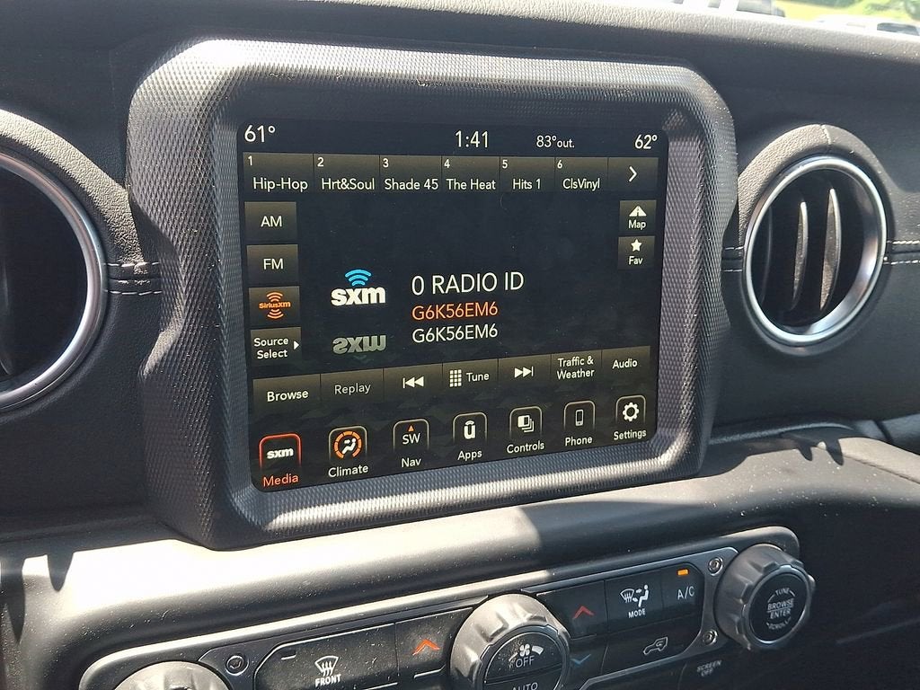 2022 Jeep Gladiator Overland
