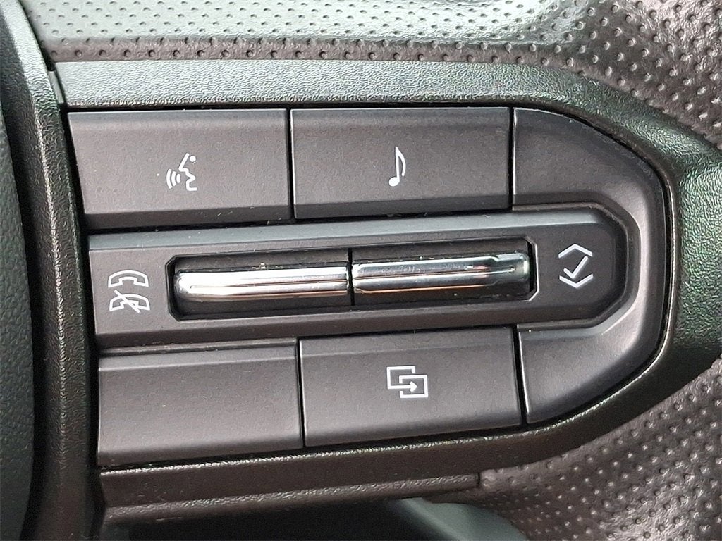 2023 Chevrolet Colorado WT