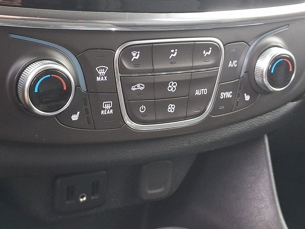 2018 Chevrolet Traverse LT Leather