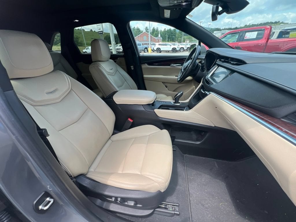 2017 Cadillac XT5 Luxury AWD