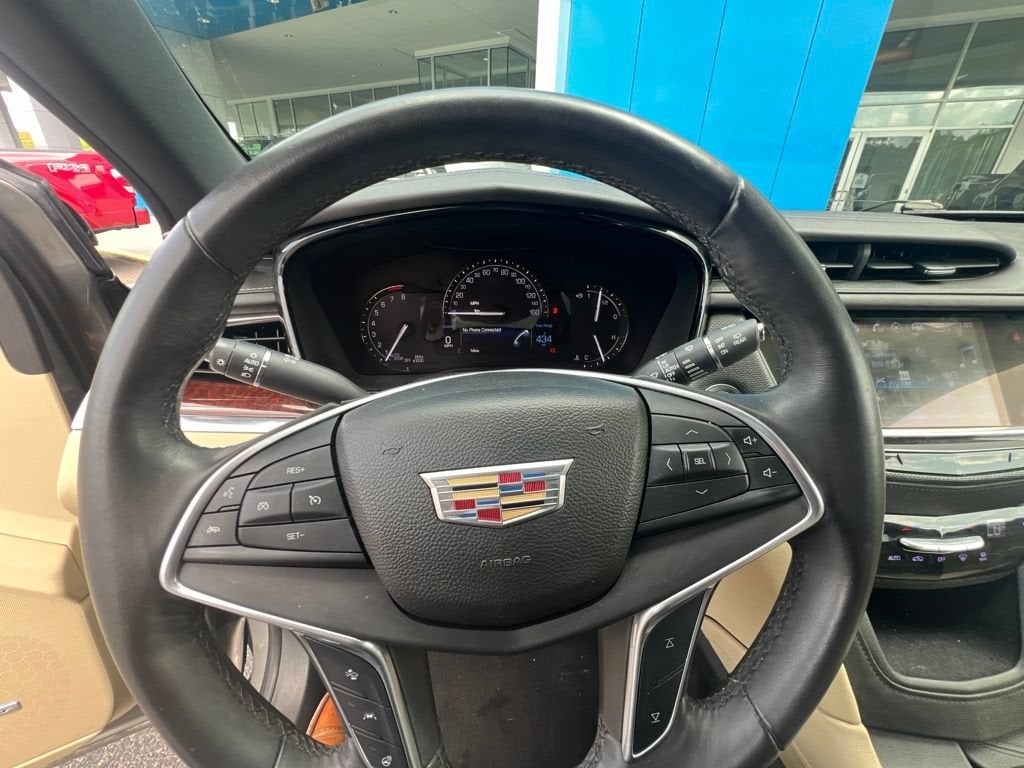 2017 Cadillac XT5 Luxury AWD