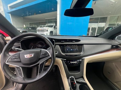 2017 Cadillac XT5 Luxury AWD