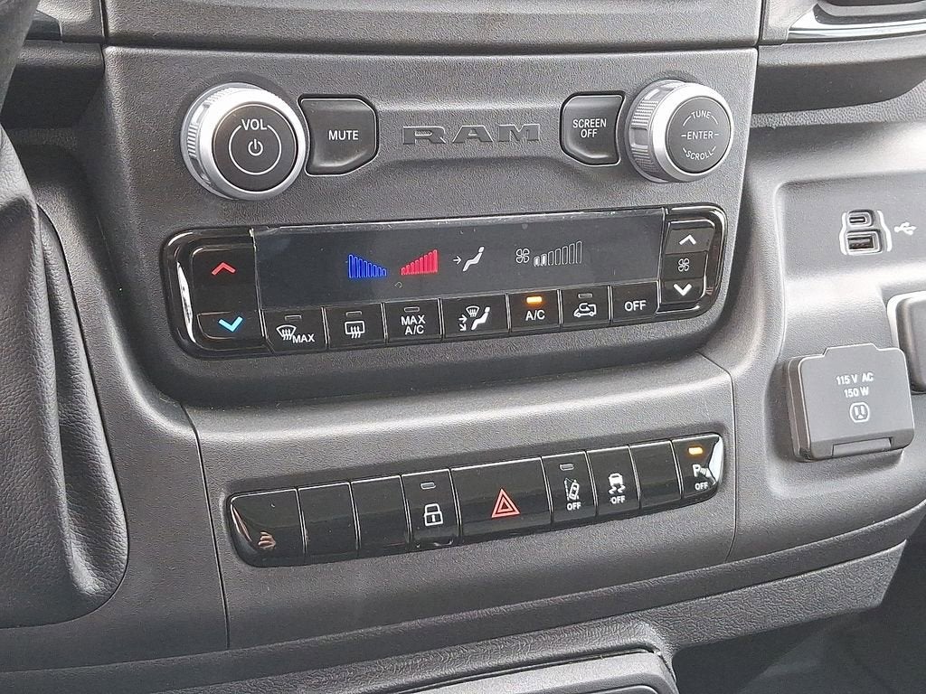 2024 RAM ProMaster Cargo Van Tradesman