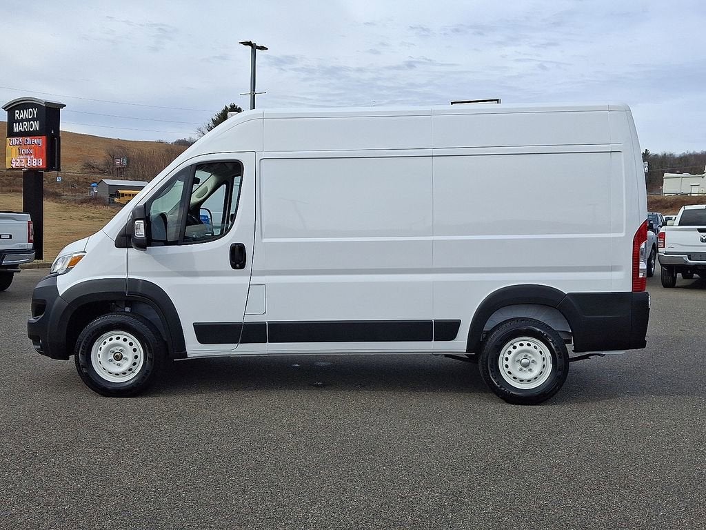 2024 RAM ProMaster Cargo Van Tradesman