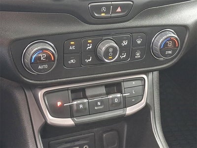 2022 GMC Terrain AT4