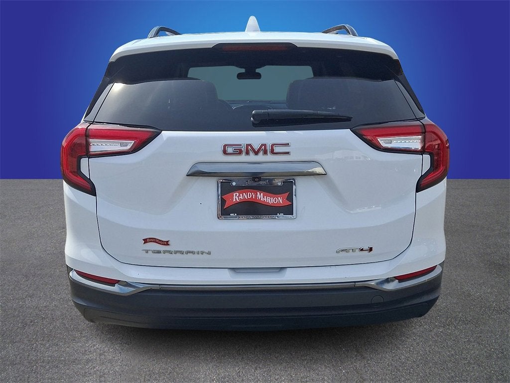 2022 GMC Terrain AT4