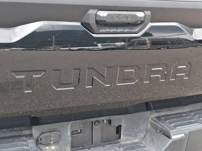 2022 Toyota Tundra 4WD SR5