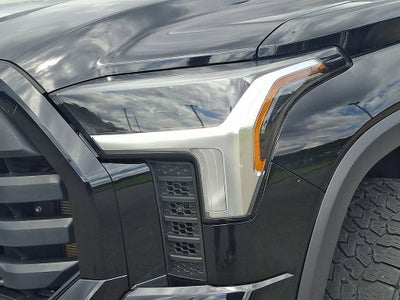 2022 Toyota Tundra 4WD SR5